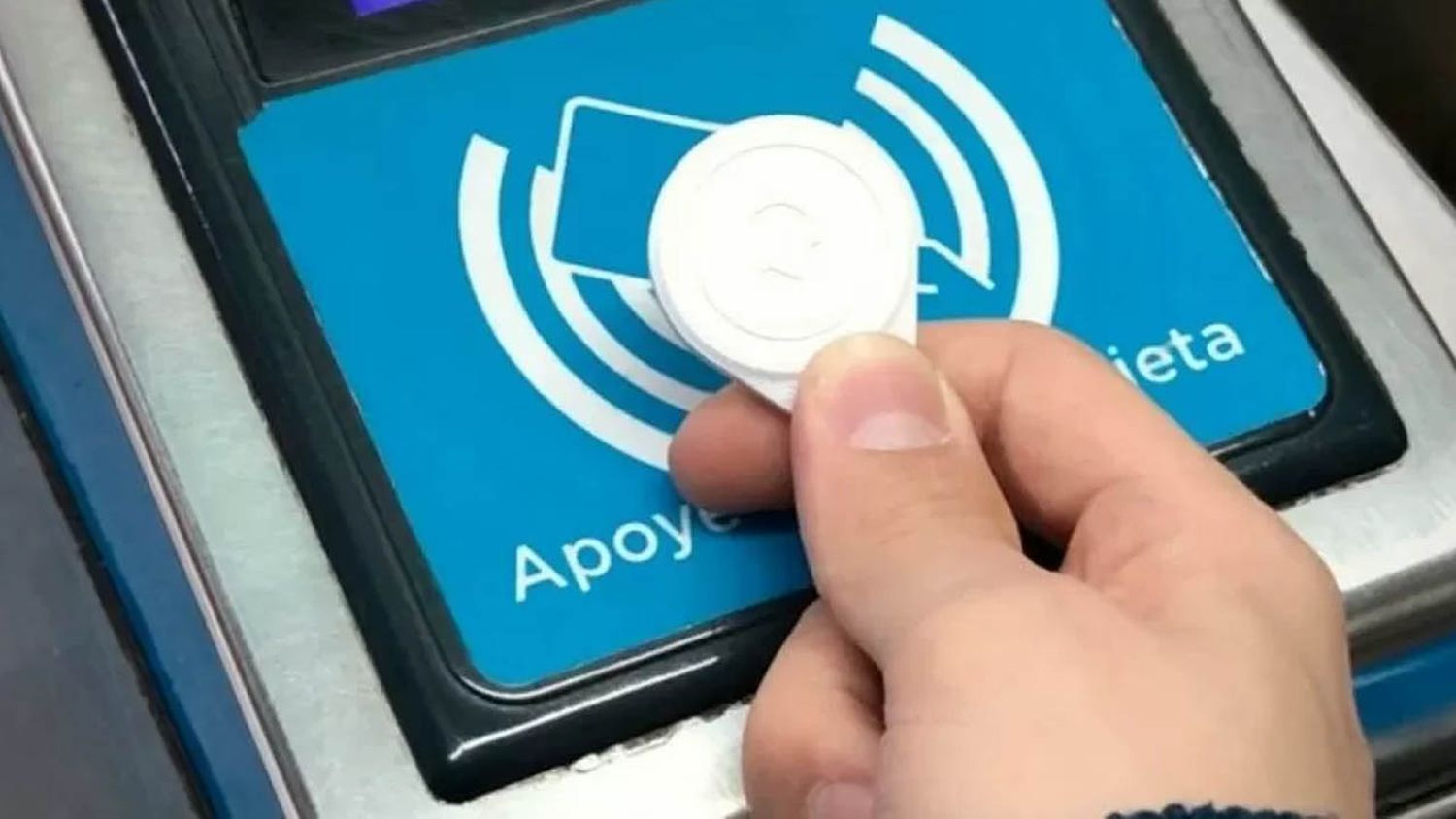 Inventaron un llavero SUBE y son furor: Hay lista de espera para comprarlo