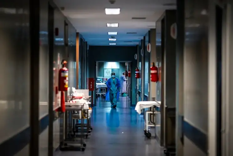Confirmaron 4.557 nuevos contagios y 111 muertes en las últimas 24 horas
