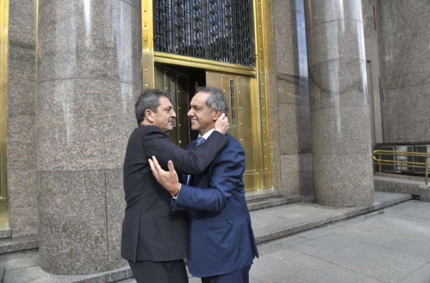 Sergio Massa suma a Daniel Scioli a su equipo en un cargo ad honorem