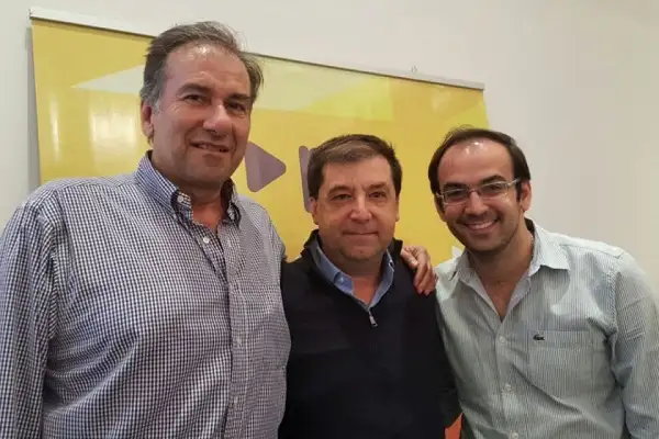 Agrupaciones PRO se unieron  para presidir el partido