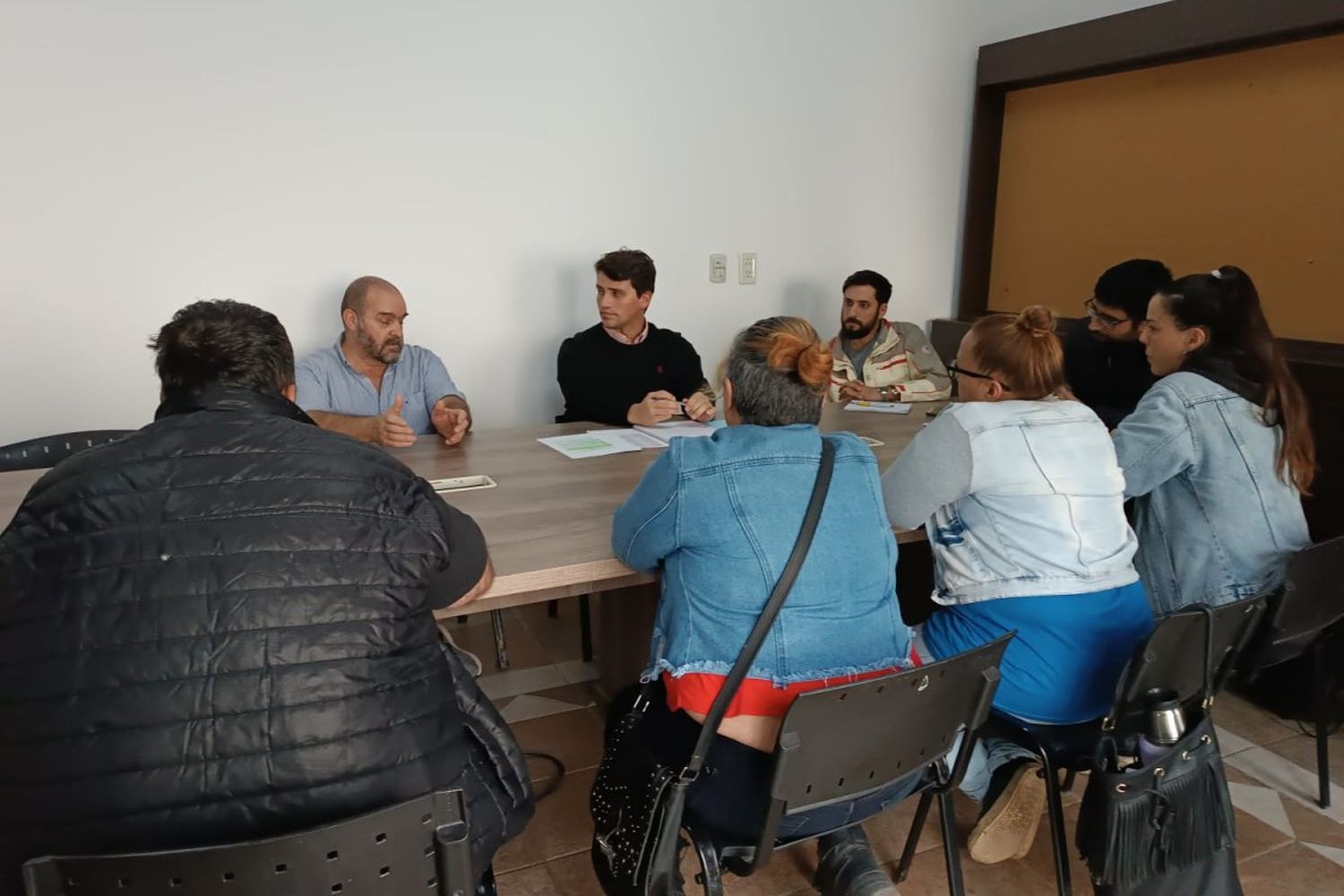 Autoridades de Desarrollo Humano se reunieron con integrantes de la Mesa del Hambre