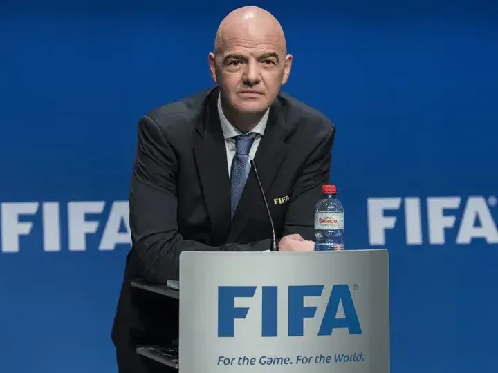 Gianni Infantino aceptó abrir el debate sobre psobles cambios en la FIFA. Foto:FIFA