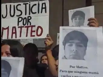 Marcha por Matteo Rothar