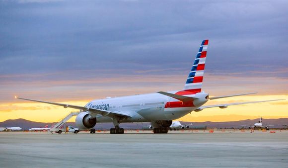 American Airlines celebra 10.000 años de experiencia con sus empleados más antiguos