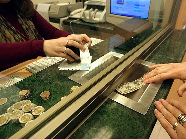 El dólar Blue cerró la primera semana del año a 10,30 pesos 