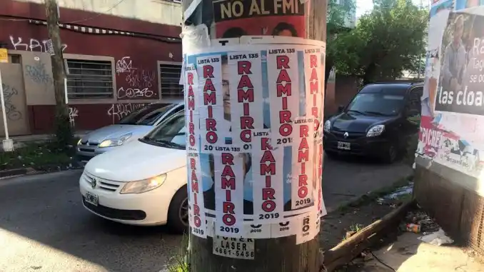 Piden que Tagliaferro limpie el cotillón electoral que aún sigue en las calles de Morón