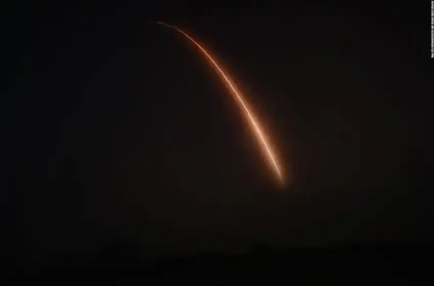 La Fuerza Aérea de Estados Unidos prueba un misil de largo alcance con capacidad nuclear