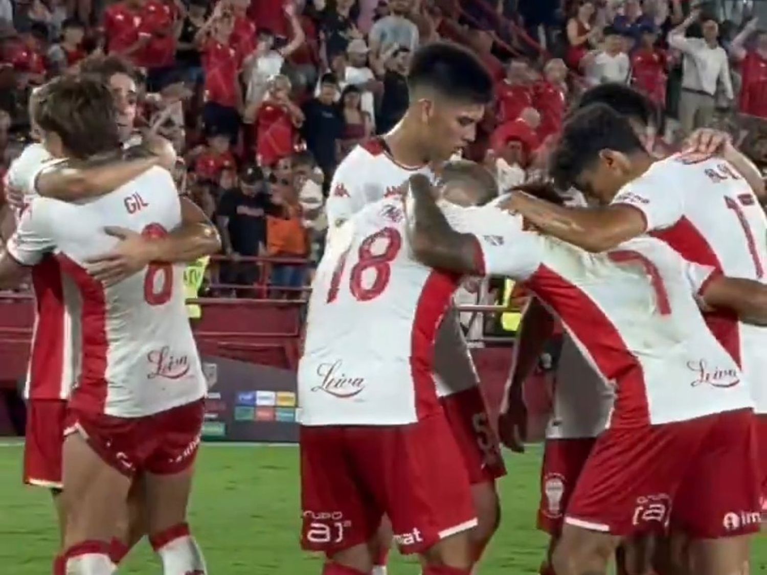 Huracán logró su primera victoria en el certamen