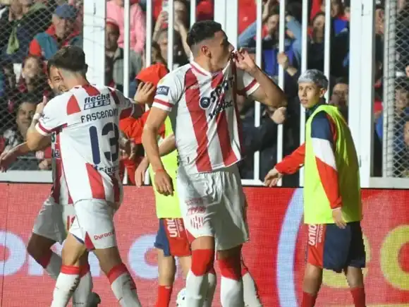 Unión debutó en el Clausura con triunfo en Santa Fe