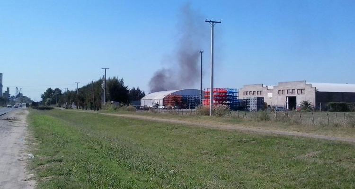 Humo: Vecinos de Los Andes denuncian y no tienen respuesta