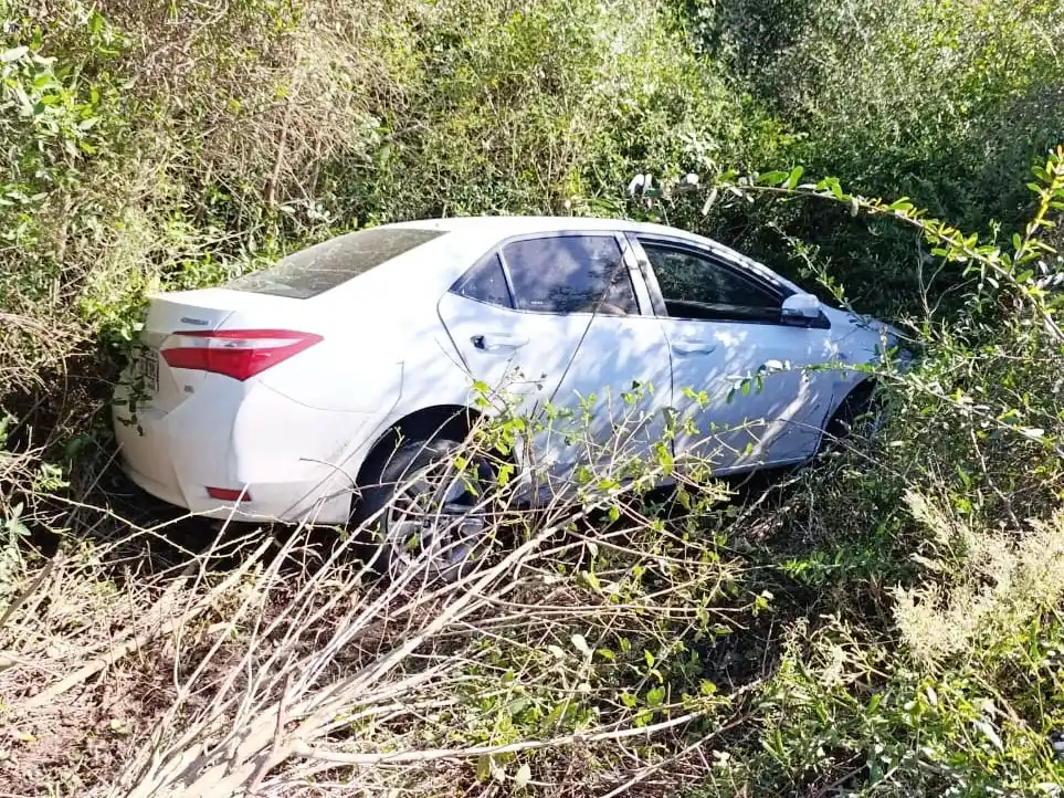 Despistó un automóvil en la curva El Duraznal y el conductor resultó ileso