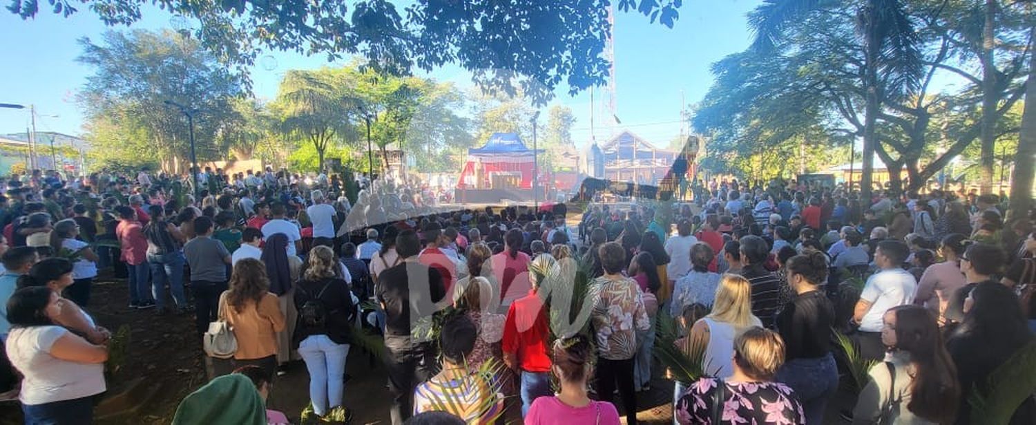 Montecarlo: Domingo de Ramos con multitudinaria presencia de feligreses católicos