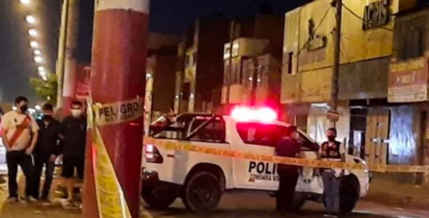 Perú: sicarios asesinaron a balazos a mujer en la vía pública