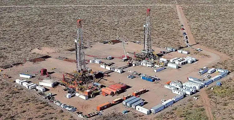 Vaca Muerta: inversiones de 5 mil millones de dólares en el primer año