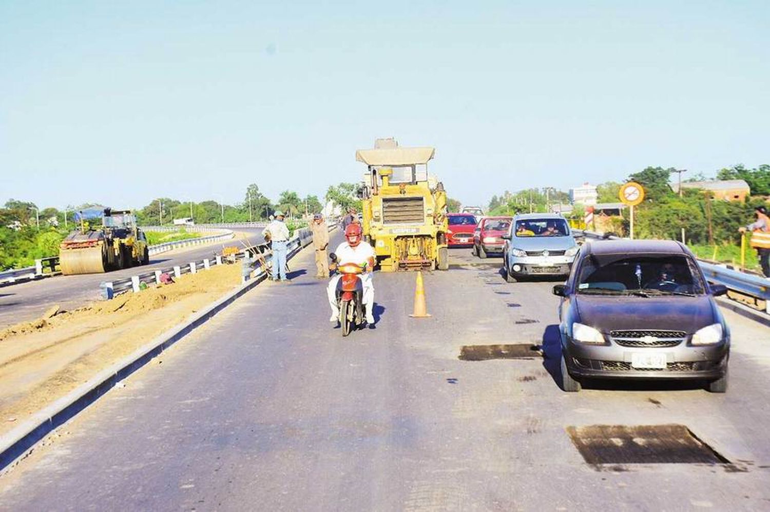 Firman convenio para la construcción
de otra autovía sobre la ruta nacional 11