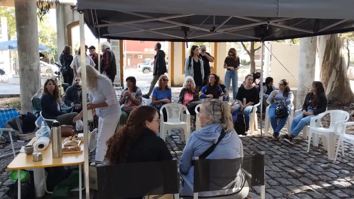 En 10 y 93. Tiene lugar la jornada frente a los museos del Parque