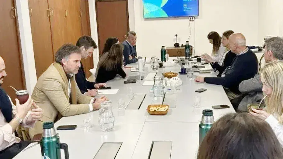 Diputados entrerrianos participaron de una jornada técnica sobre aplicación de fitosanitarios