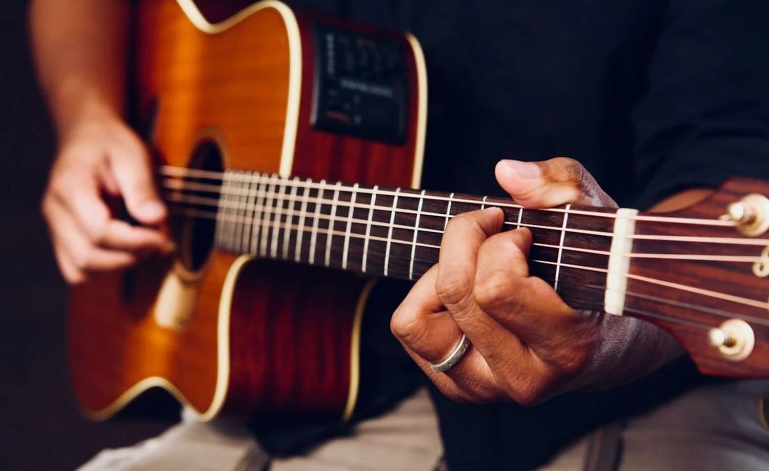 Cuando tenga la Tierra: un recital de música popular llega a Somos Viento