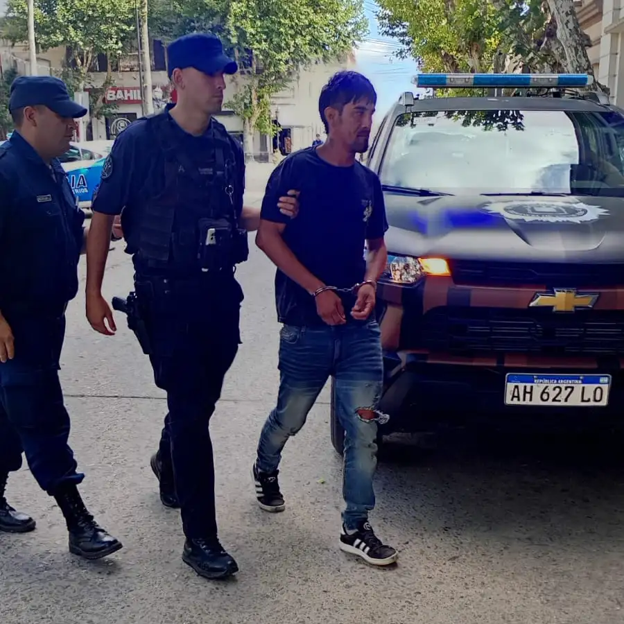 Trasladaron a Victoria a un hombre detenido en Santa Fe por el robo de una motocicleta