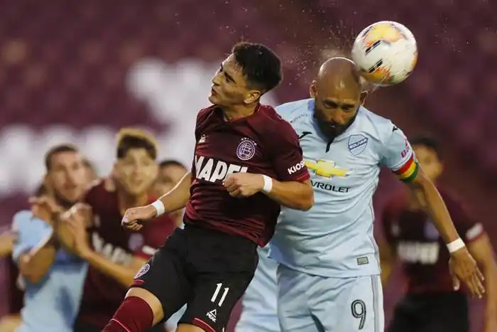 Lanús goleó a Bolívar y se adelantó a los  cuartos de final de la Copa Sudamericana