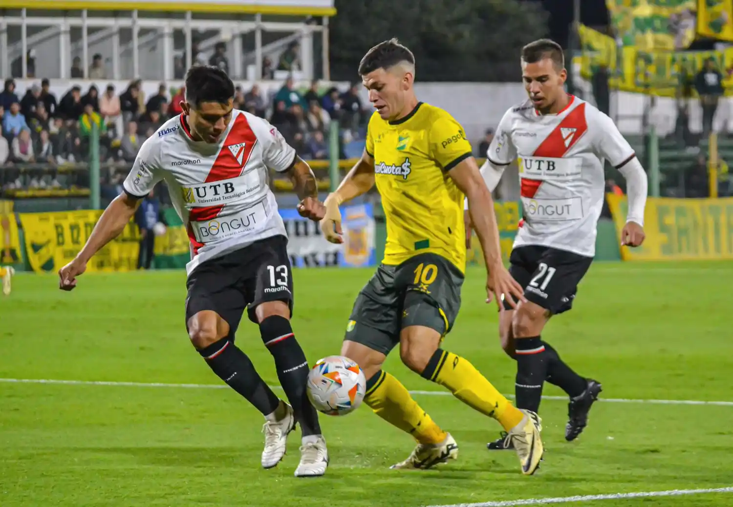 Defensa no supo cuidar la diferencia.