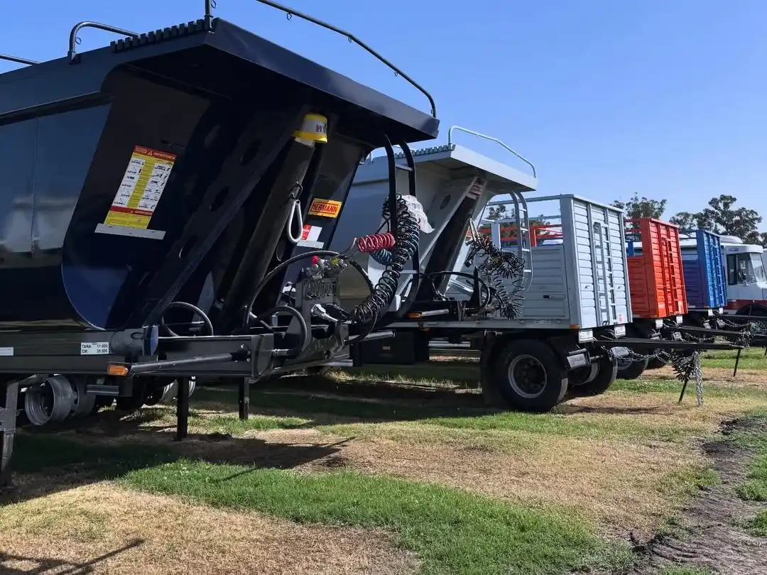 Castro Camiones ofrece acoplados Hermann con entrega inmediata en Necochea y Quequén