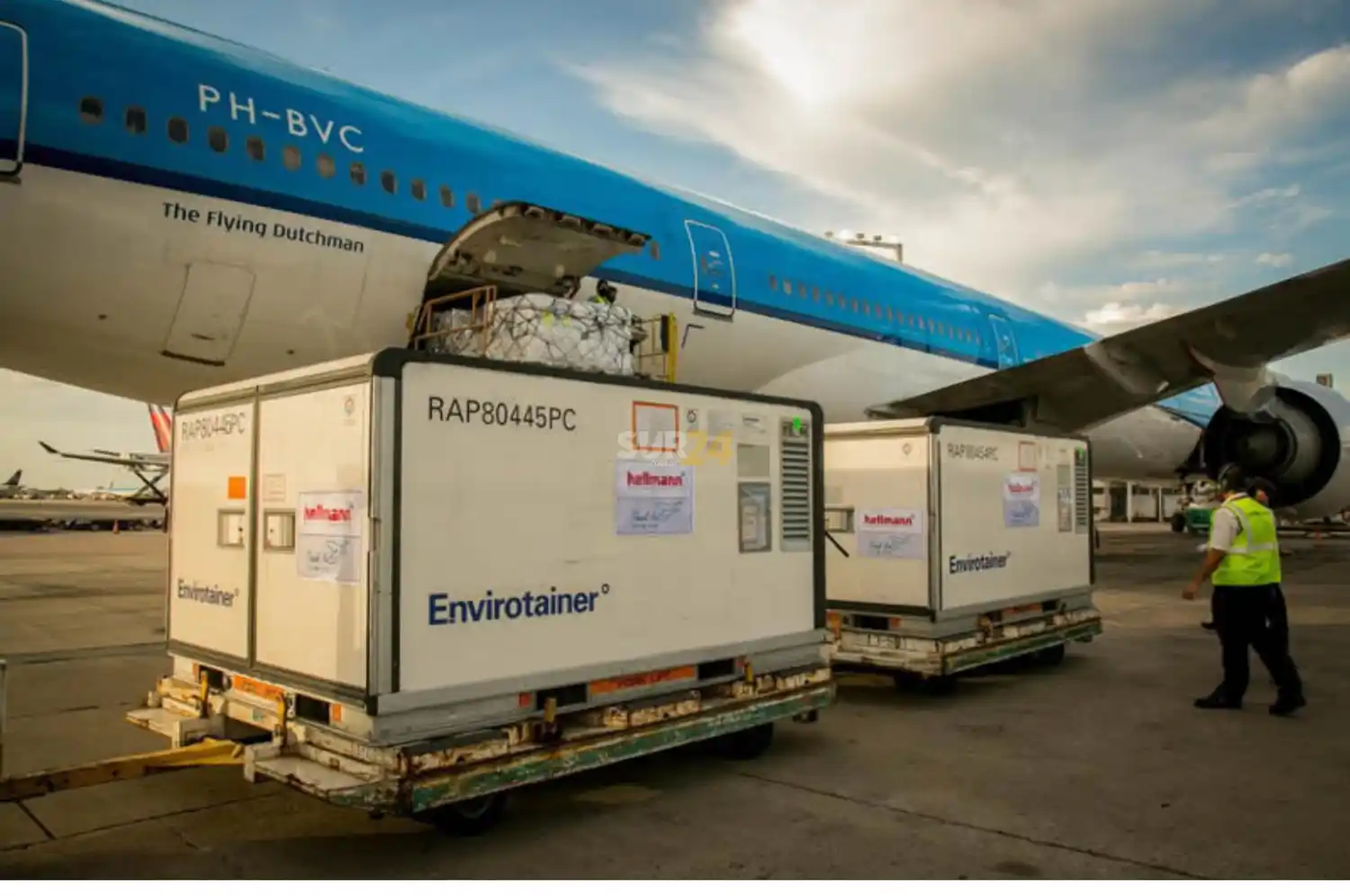 El Gobierno acordó con Sinopharm la llegada de seis millones de vacunas