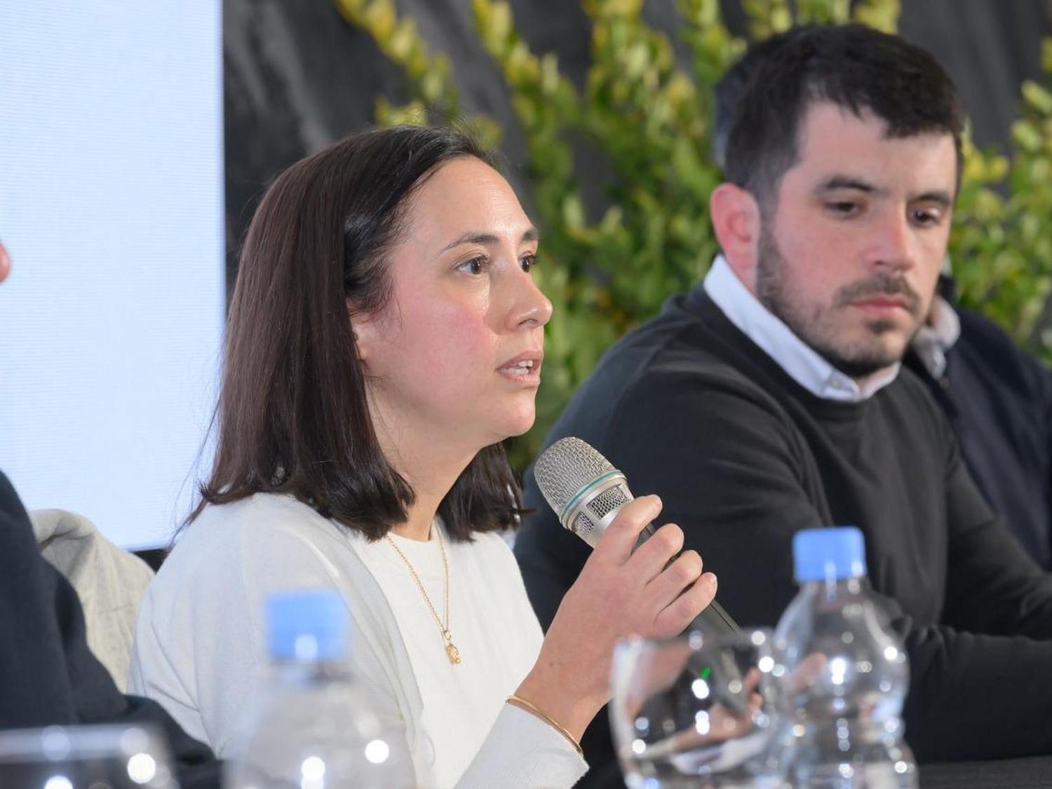 Noelia Castagnani, presidente de la Sciedad Rural de Venado Tuerto, junto al intendente Leonel Chiarella. Foto: SRVT