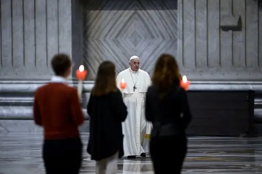 Papa Francisco inicia «maratón de oración» contra la pandemia