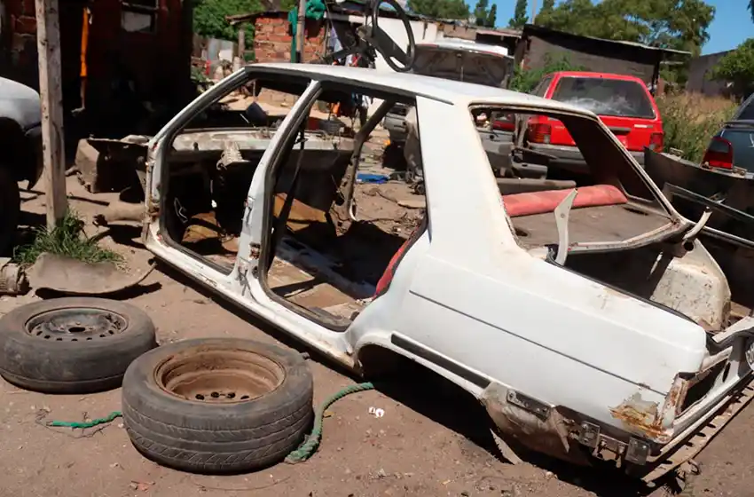 Te estás portando mal...fingió robo y fue descubierto