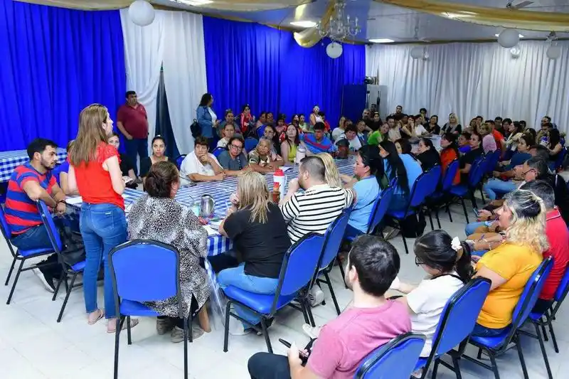 Reuniones organizativas por jurisdicción 
para la entrega de las bolsas navideñas