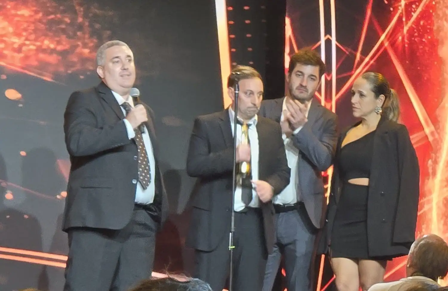 Carlos Walker pidió un aplauso para recordar al "Cholo" Ciano.