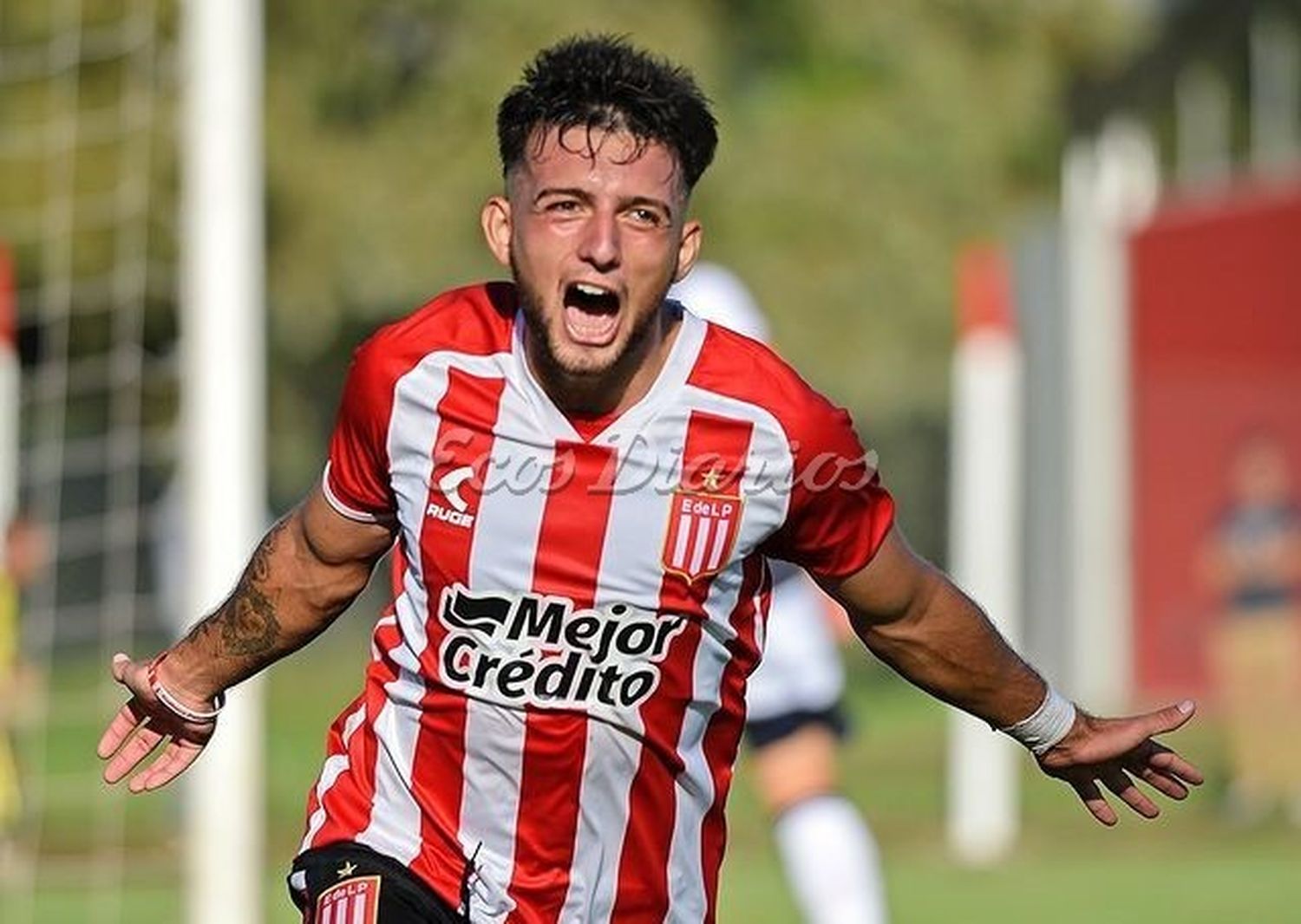 Juan Pablo Arango con el grito de gol, luego de marcar el tercer tanto del encuentro