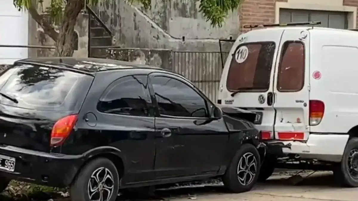 El auto de la víctima, en el que fue baleada.