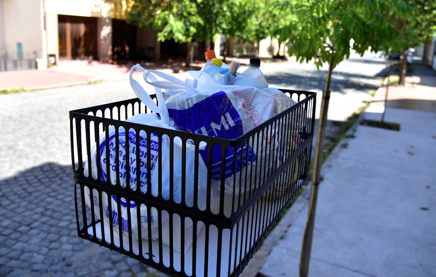 Retrasos en la recolección de residuos en San Francisco por inconvenientes operativos