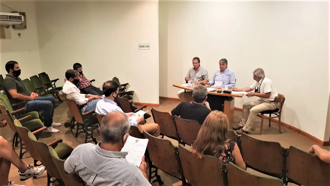 Raúl Cheyllada seguirá al frente del Centro de Comercio, con todos los miembros de la comisión actual