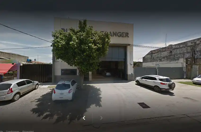 Entraron por el techo de una metalúrgica y se alzaron con un millonario botín