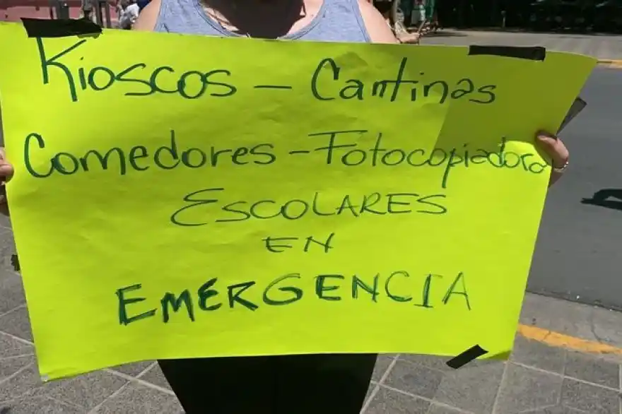 Kiosqueros escolares: Amenazan con movilizarse a la Gobernación provincial si no los autorizan a abrir