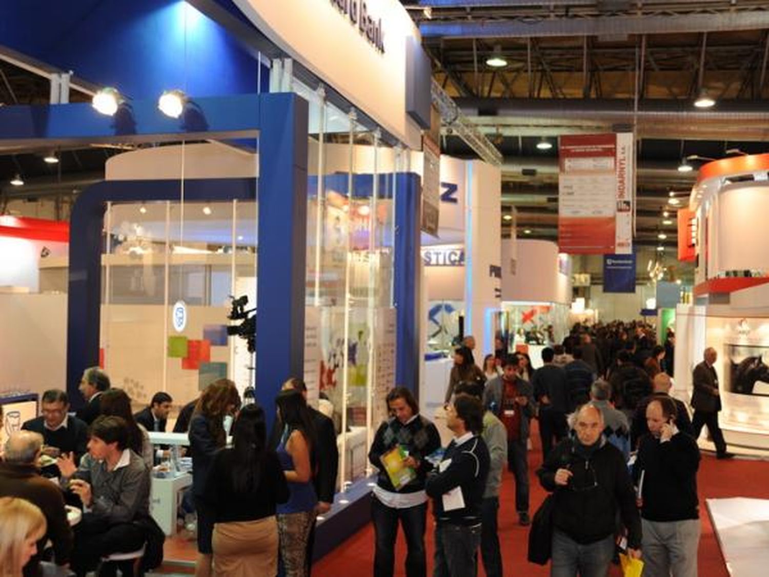 Última jornada de la XV Exposición Internacional de Plásticos, Argenplás 2014