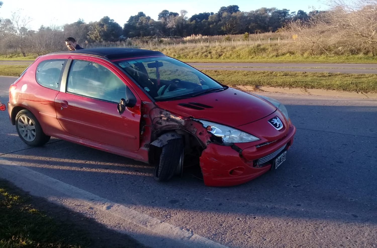 Un motociclista fue embestido en la ruta 88 por un conductor ebrio