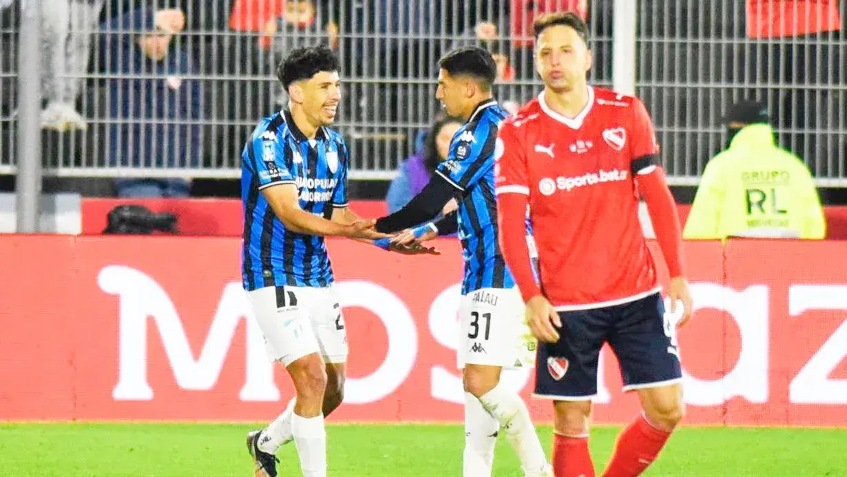 Atlético Tucumán se clasificó con goleada ante Independiente a los cuartos de final de Copa Argentina