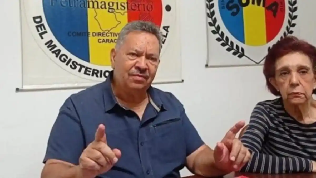 Ministra de Educación anuncia comisión para debatir contrato colectivo, docentes lo dicen NO