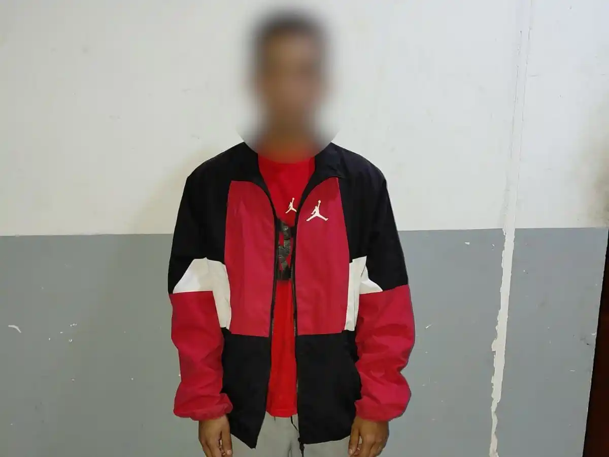 Se entregó el sospechoso de un crimen en barrio Godoy.