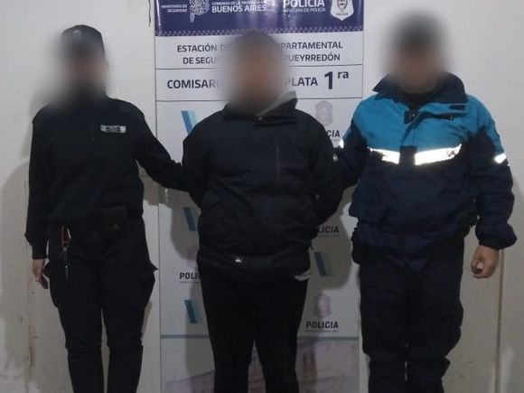 Un detenido y cuatro menores prófugos tras asaltar a una pareja en Mar del Plata