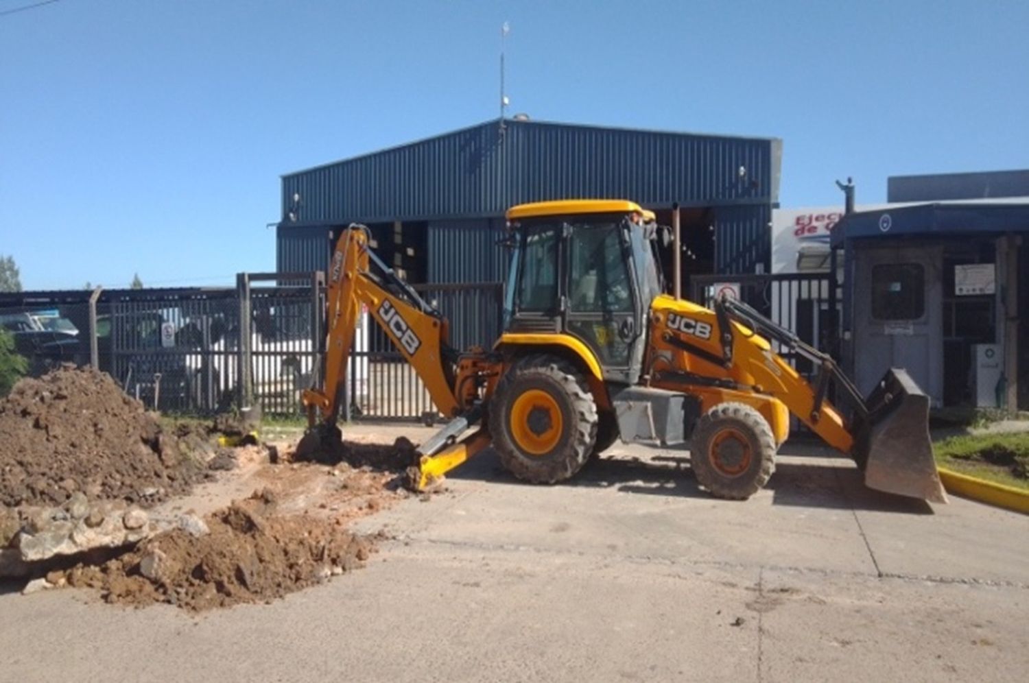 El Parque Industrial terminó las obras de agua y avanza en eficiencia energética