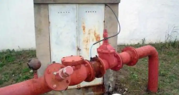 Sin luz ni agua por el robo de cables