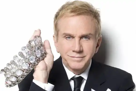 “UNA INFANCIA REPRIMIDA”: Osmel Sousa y la estremecedora revelación sobre su madre (+VIDEO)