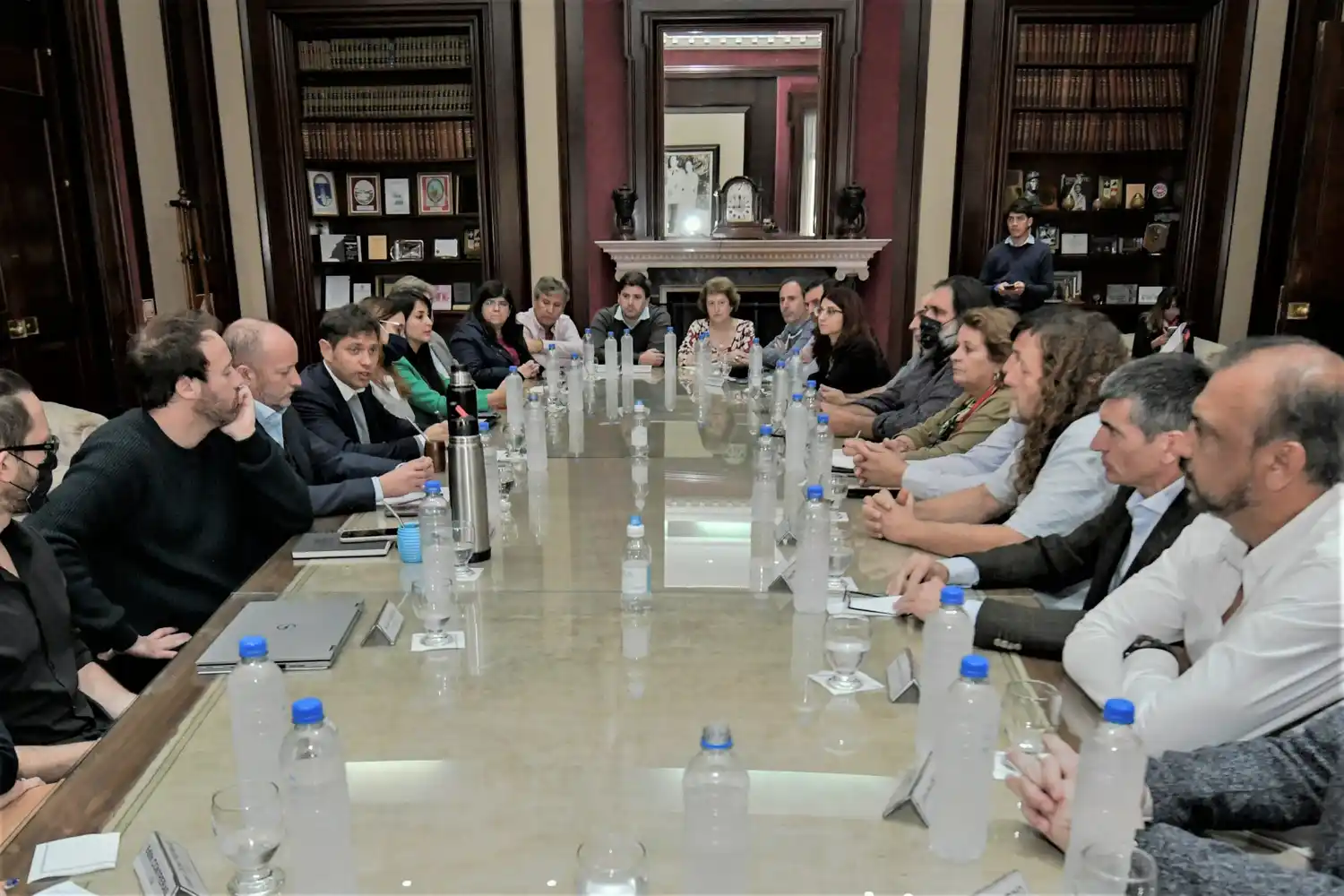 Kicillof anunció nuevos aumentos para las y los trabajadores del Estado