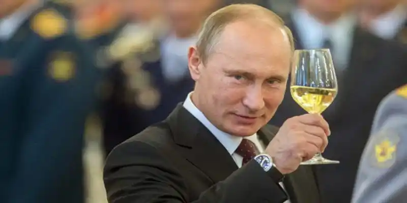 Vladimir Putin ofrece la vacuna rusa a la ONU: defiende la efectividad de la Sputnik V