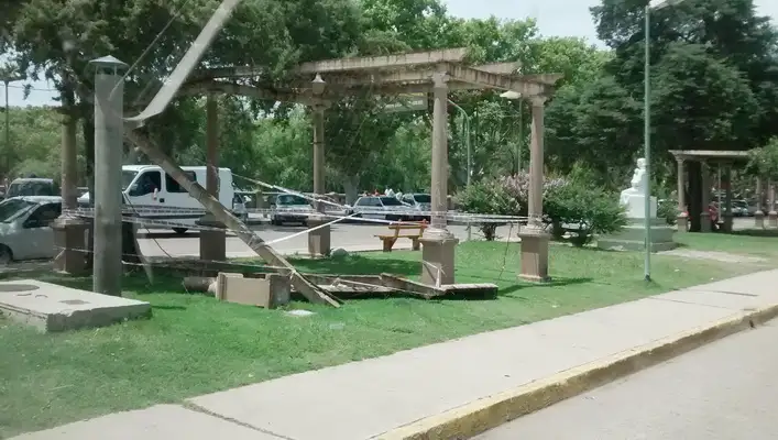 El río sigue en 3 metros: Aseguran que habrá playas para “finales de enero”